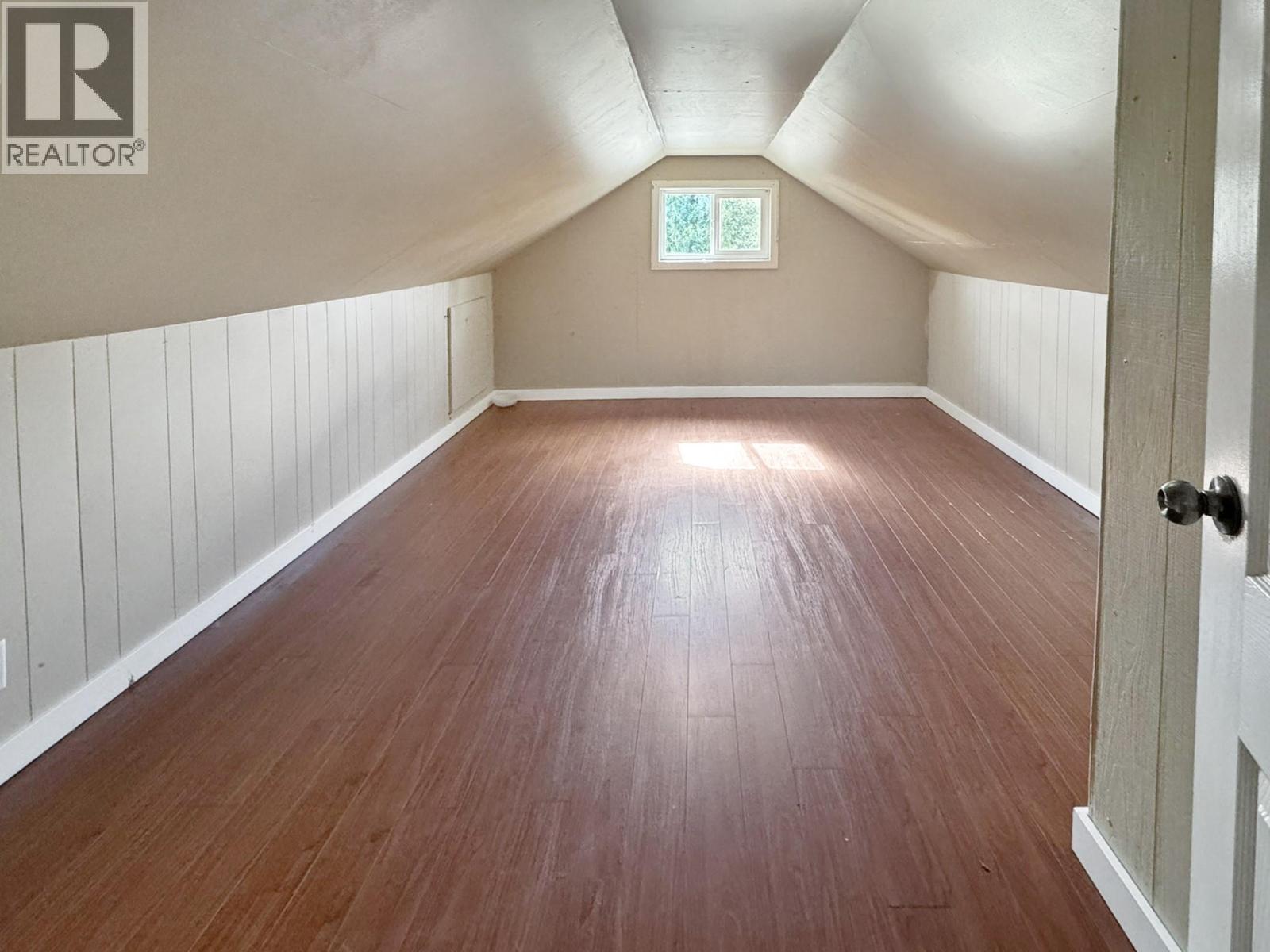 287 Angela Avenue. Princeton, British Columbia