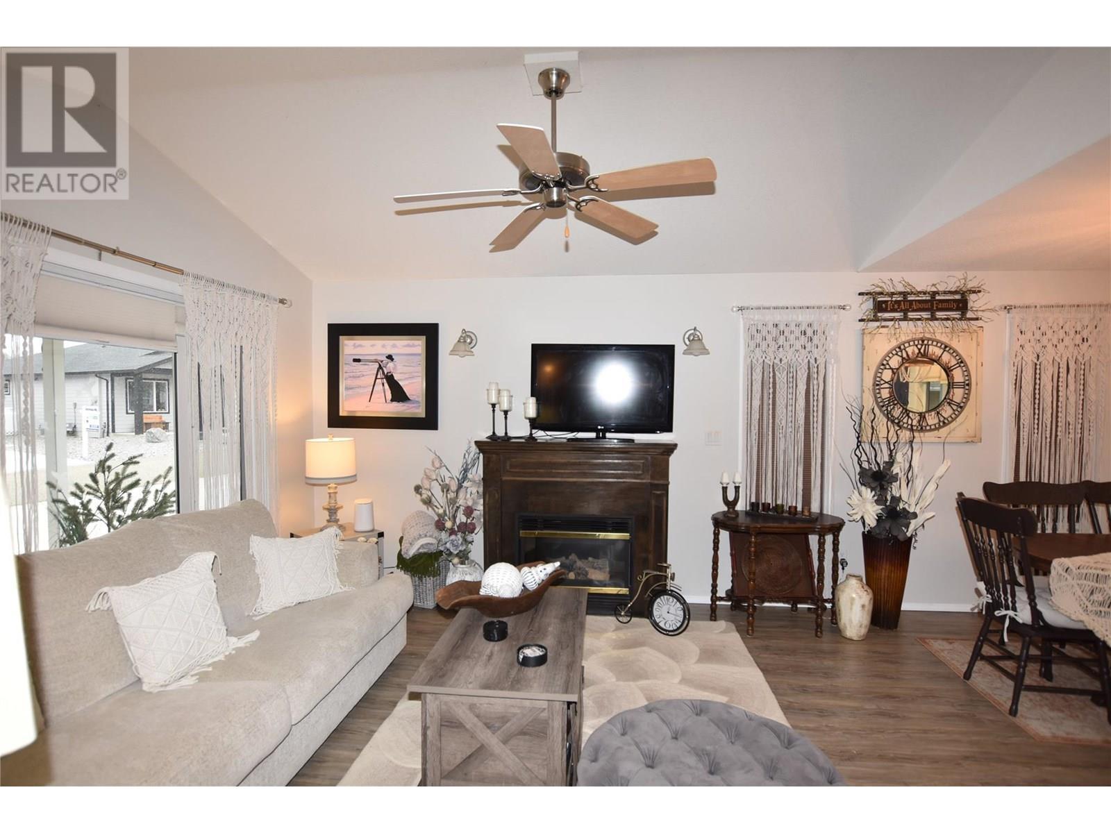 606 Nighthawk Avenue. Vernon, British Columbia