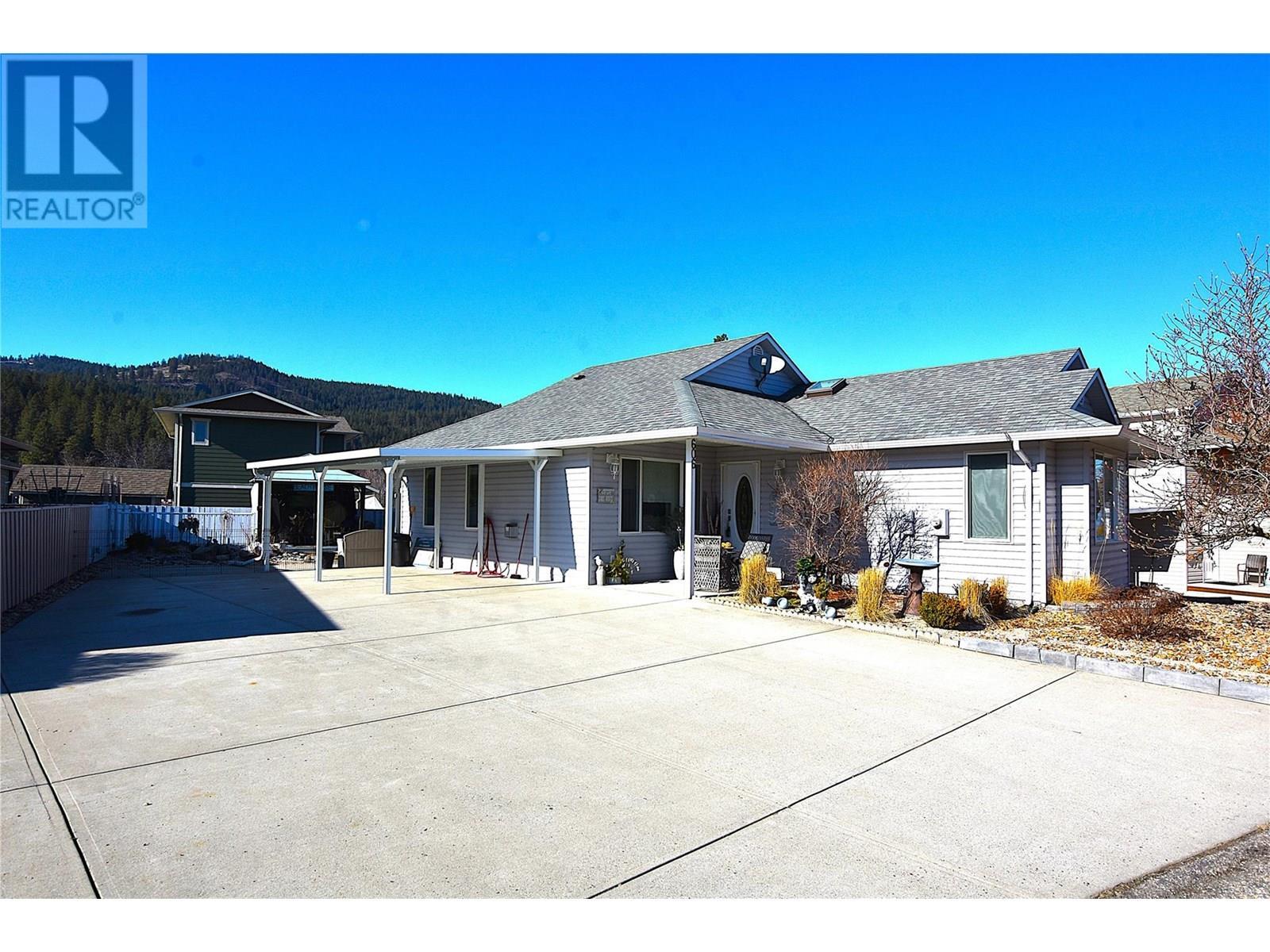 606 Nighthawk Avenue. Vernon, British Columbia