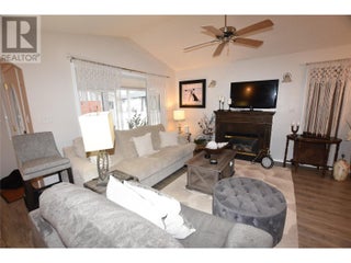 606 Nighthawk Avenue. Vernon, British Columbia