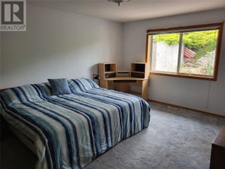 6184 Saint Martin Place. Oliver, British Columbia