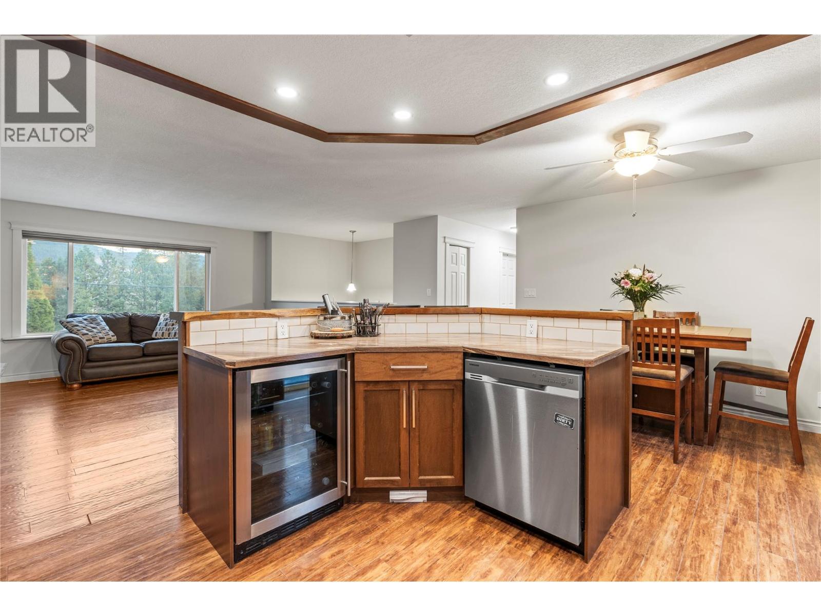 1718 Grandview Avenue. Lumby, British Columbia