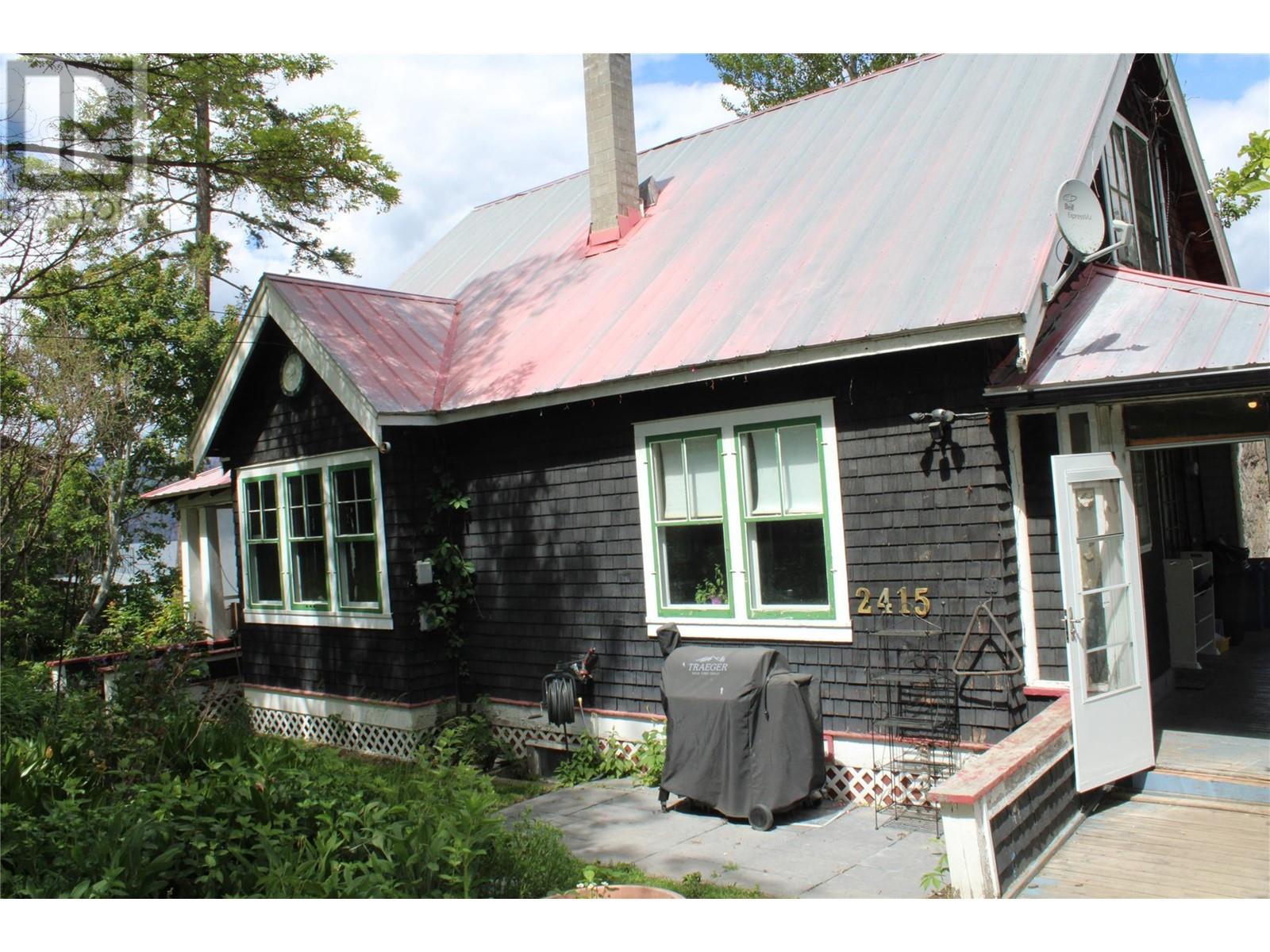 2415 Blind Bay Road. Blind Bay, British Columbia