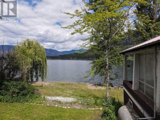 2415 Blind Bay Road. Blind Bay, British Columbia
