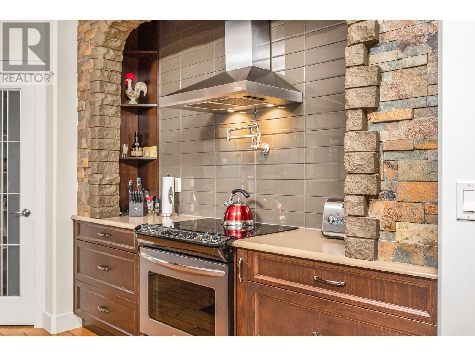 69 Swallows Place. Vernon, British Columbia