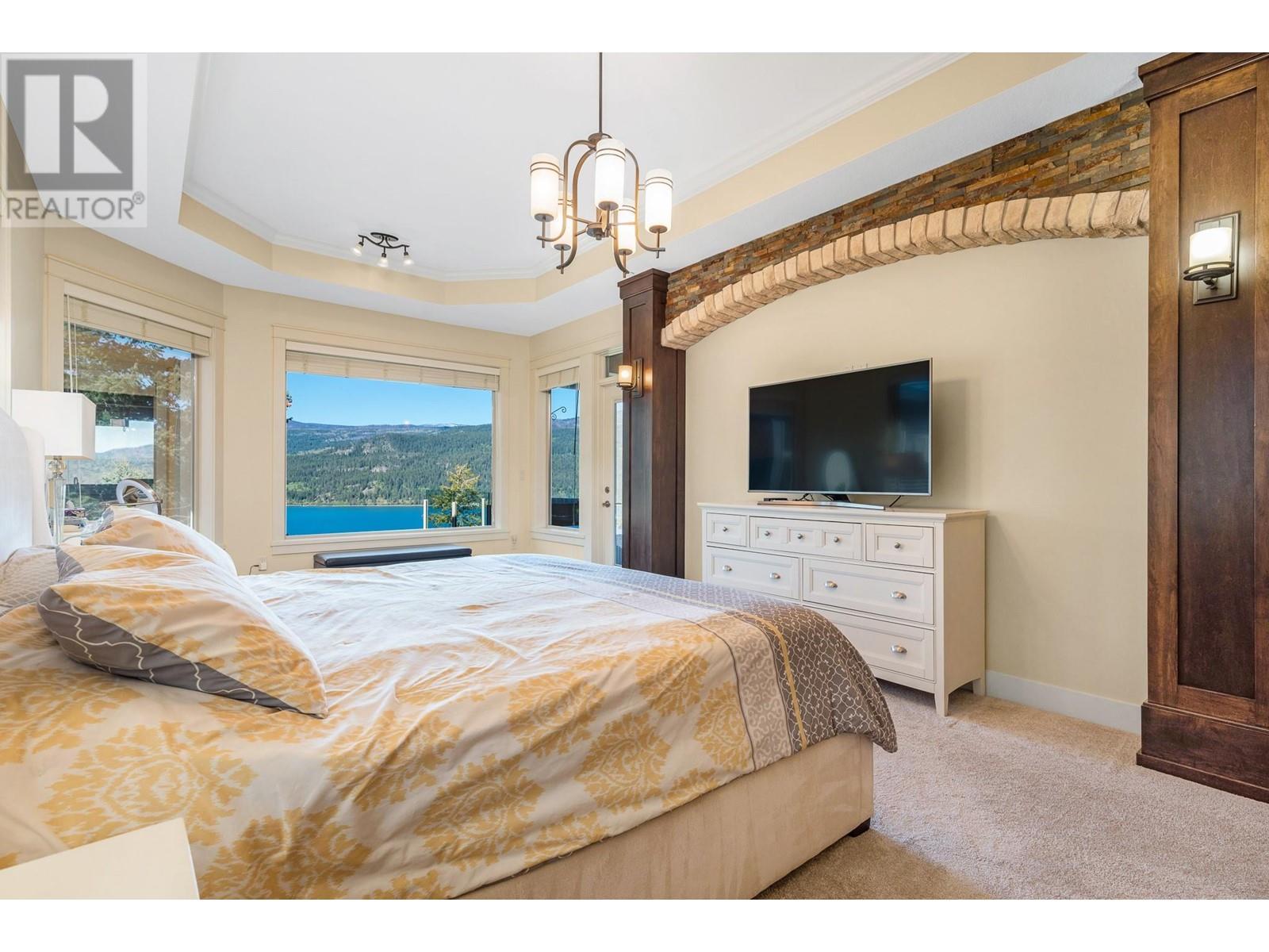 69 Swallows Place. Vernon, British Columbia