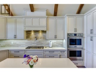 3672 Luxmoore Road. Kelowna, British Columbia