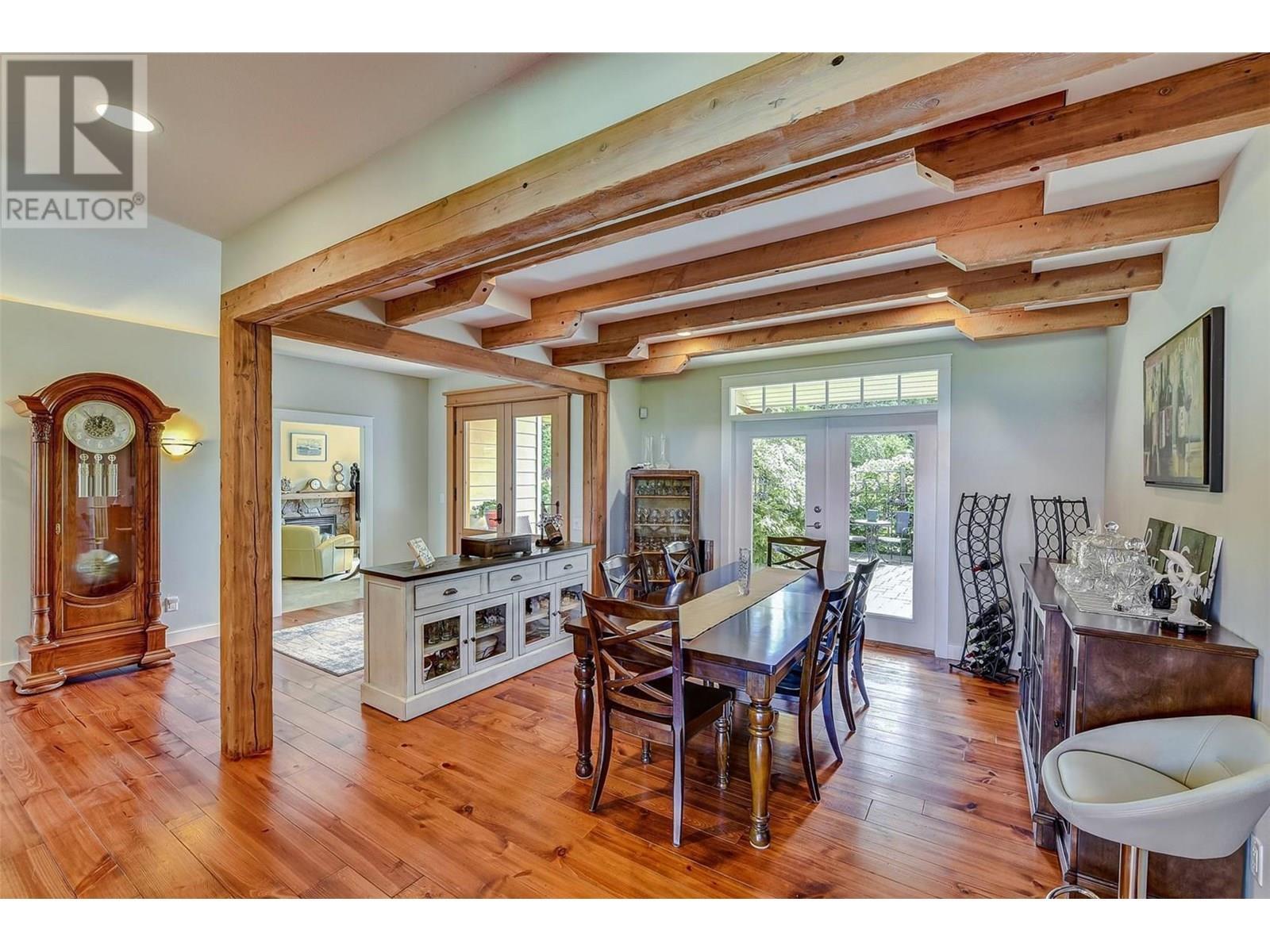 3672 Luxmoore Road. Kelowna, British Columbia