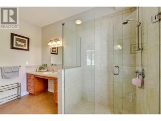 3672 Luxmoore Road. Kelowna, British Columbia