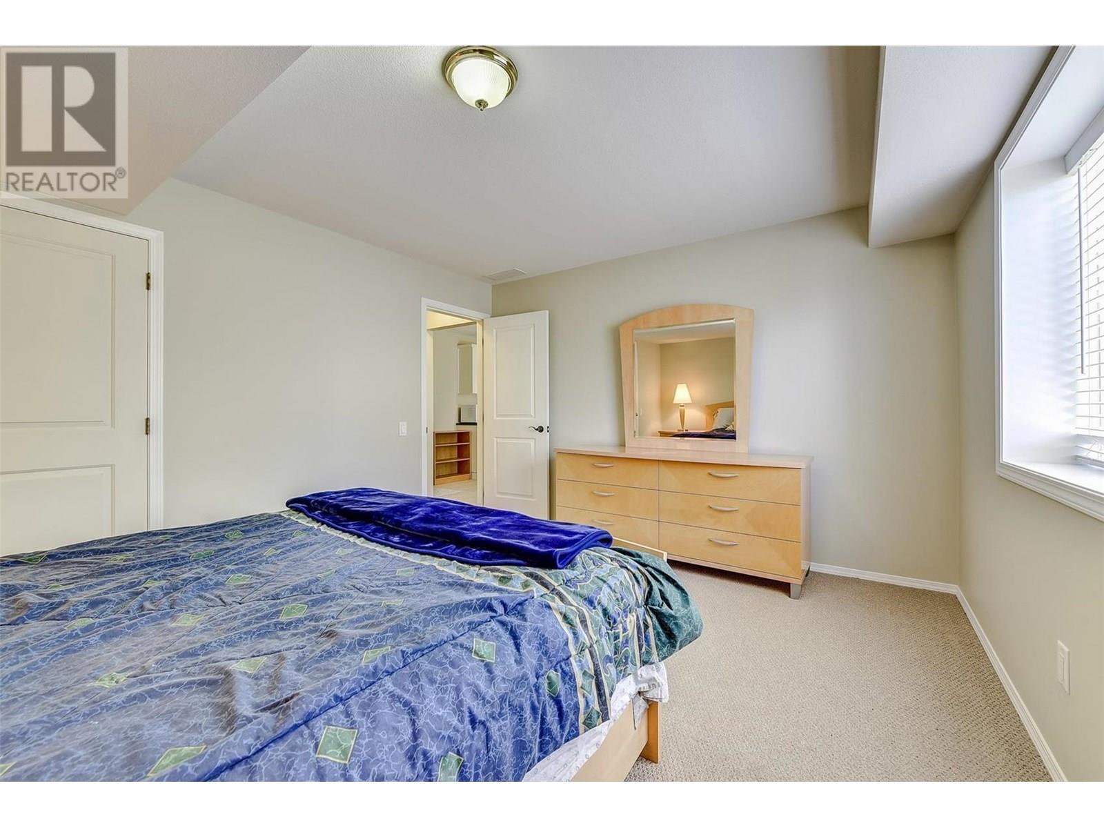 3672 Luxmoore Road. Kelowna, British Columbia