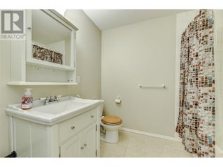 3672 Luxmoore Road. Kelowna, British Columbia