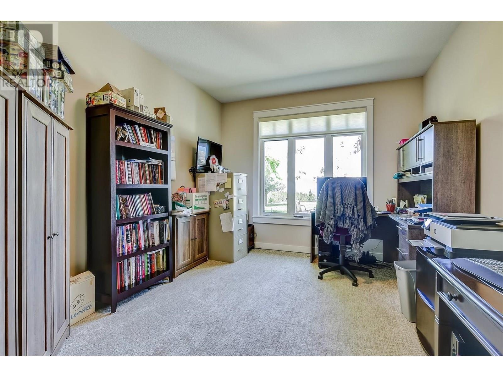 3672 Luxmoore Road. Kelowna, British Columbia