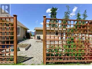 3672 Luxmoore Road. Kelowna, British Columbia