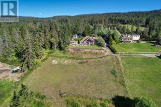 3672 Luxmoore Road. Kelowna, British Columbia