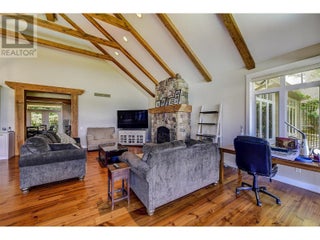 3672 Luxmoore Road. Kelowna, British Columbia