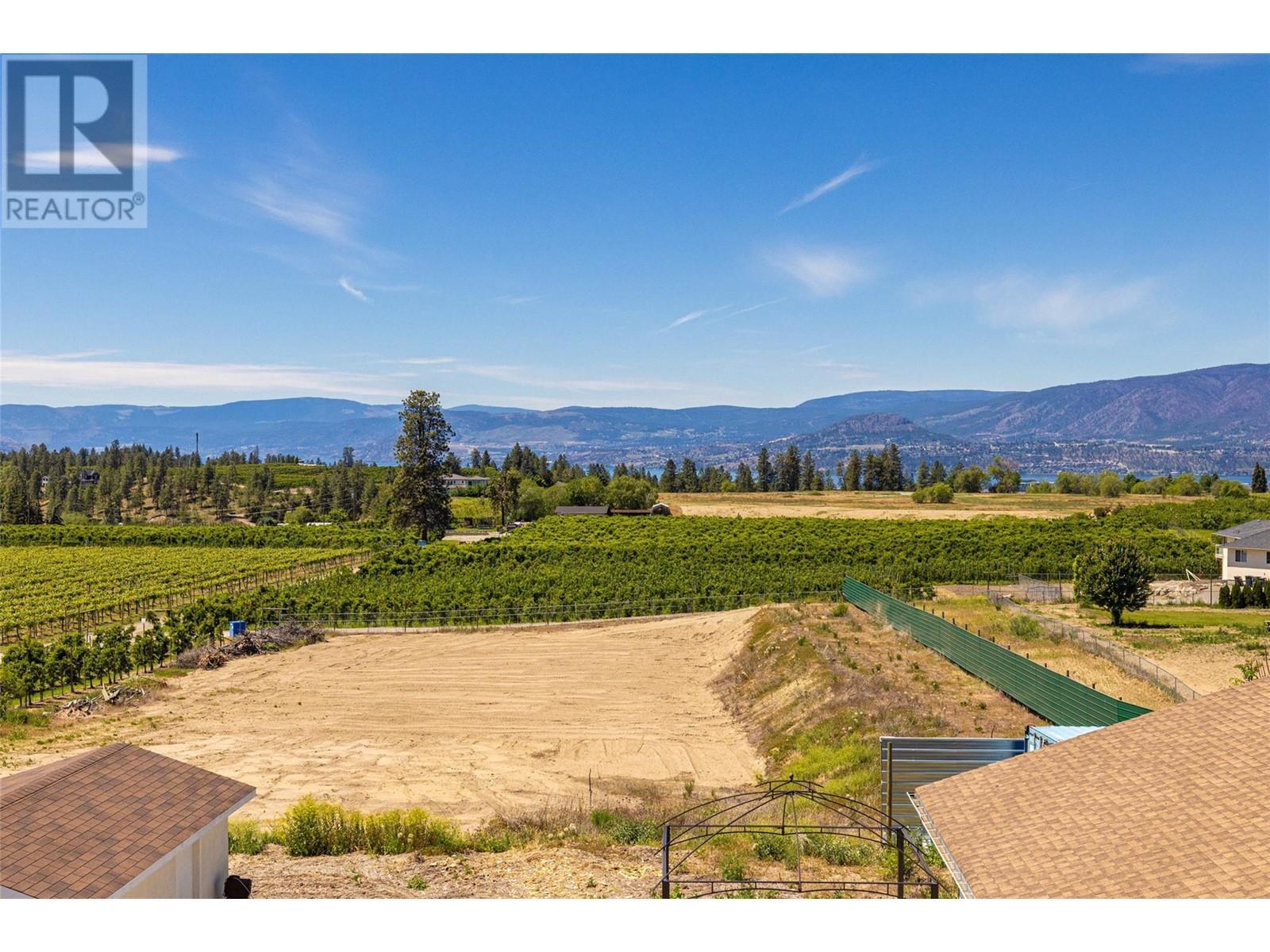 3299 Mcculloch Road. Kelowna, British Columbia
