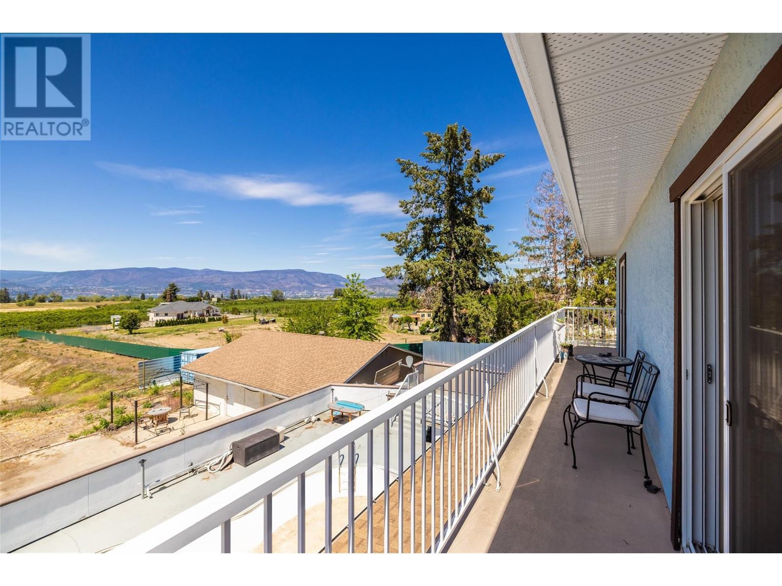 3299 Mcculloch Road. Kelowna, British Columbia