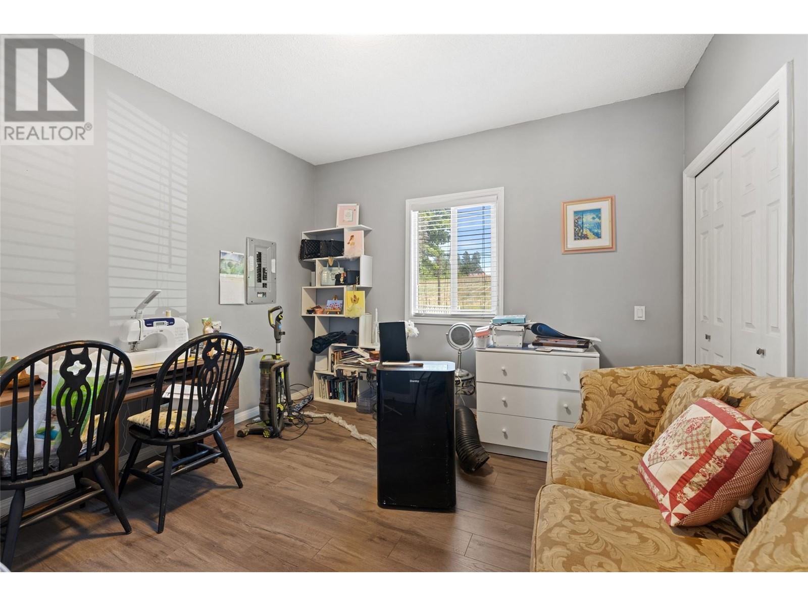 3299 Mcculloch Road. Kelowna, British Columbia