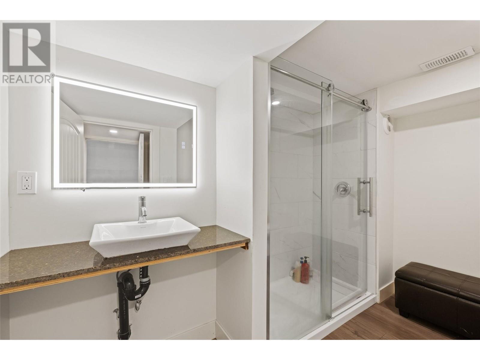 3299 Mcculloch Road. Kelowna, British Columbia