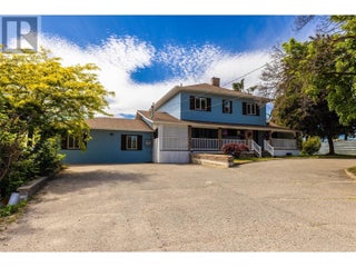 3299 Mcculloch Road. Kelowna, British Columbia