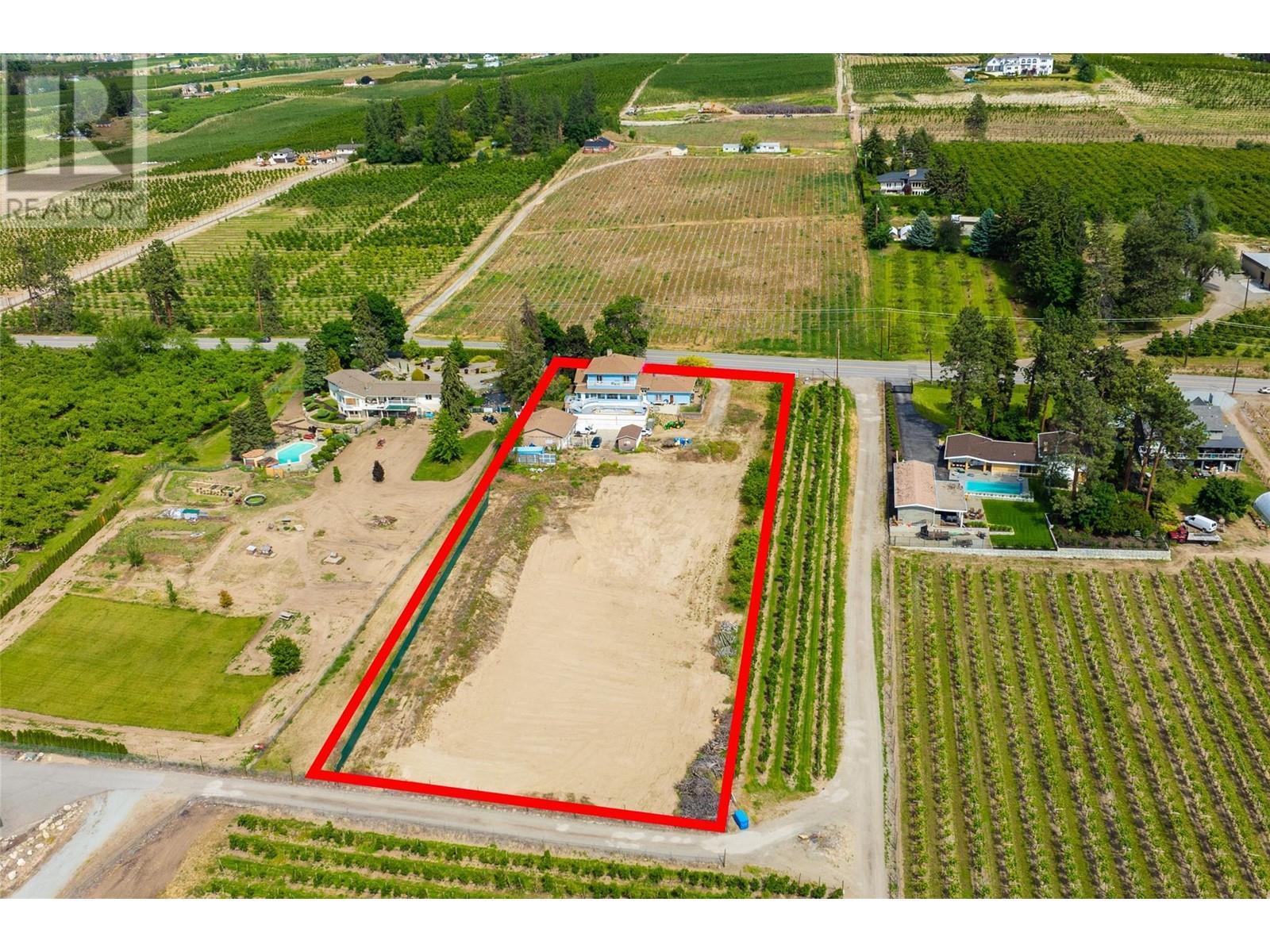 3299 Mcculloch Road. Kelowna, British Columbia