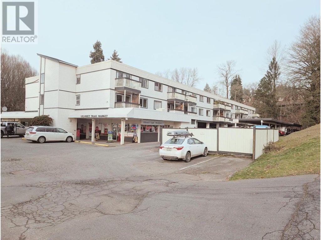 316 780 Premier Street, North Vancouver