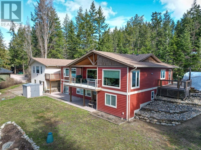 7868 Wallace Road, Vernon