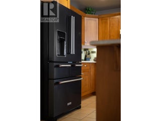 5380 Learmouth Road. Coldstream, British Columbia