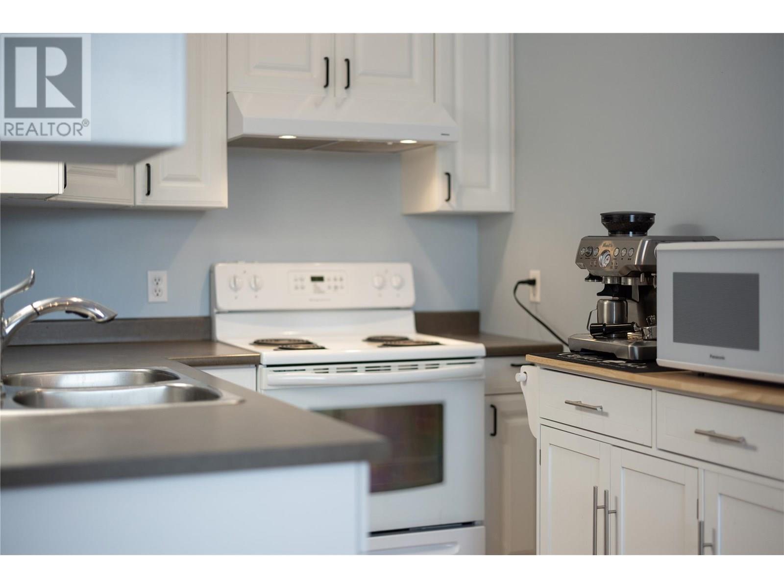 5380 Learmouth Road. Coldstream, British Columbia