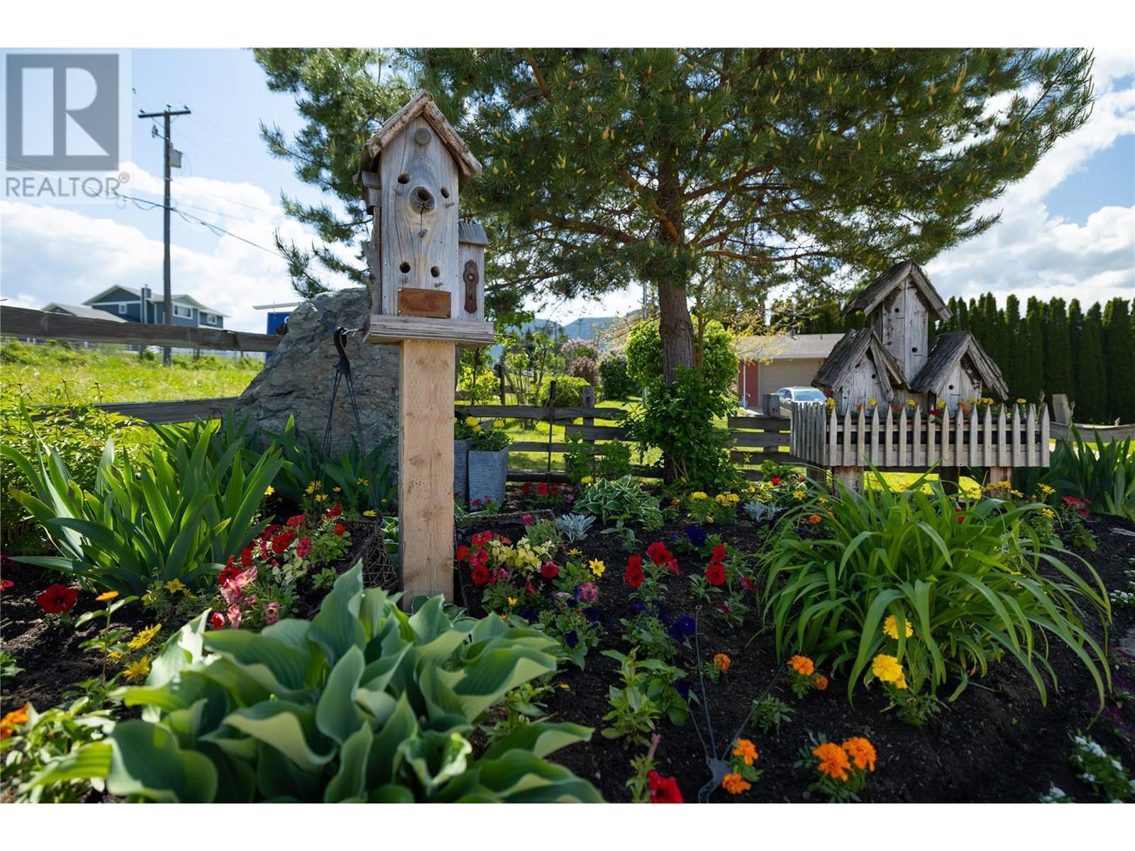 5380 Learmouth Road. Coldstream, British Columbia