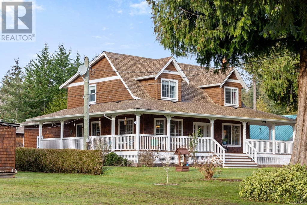 1535 & 1507 Baikie Road, Denman Island