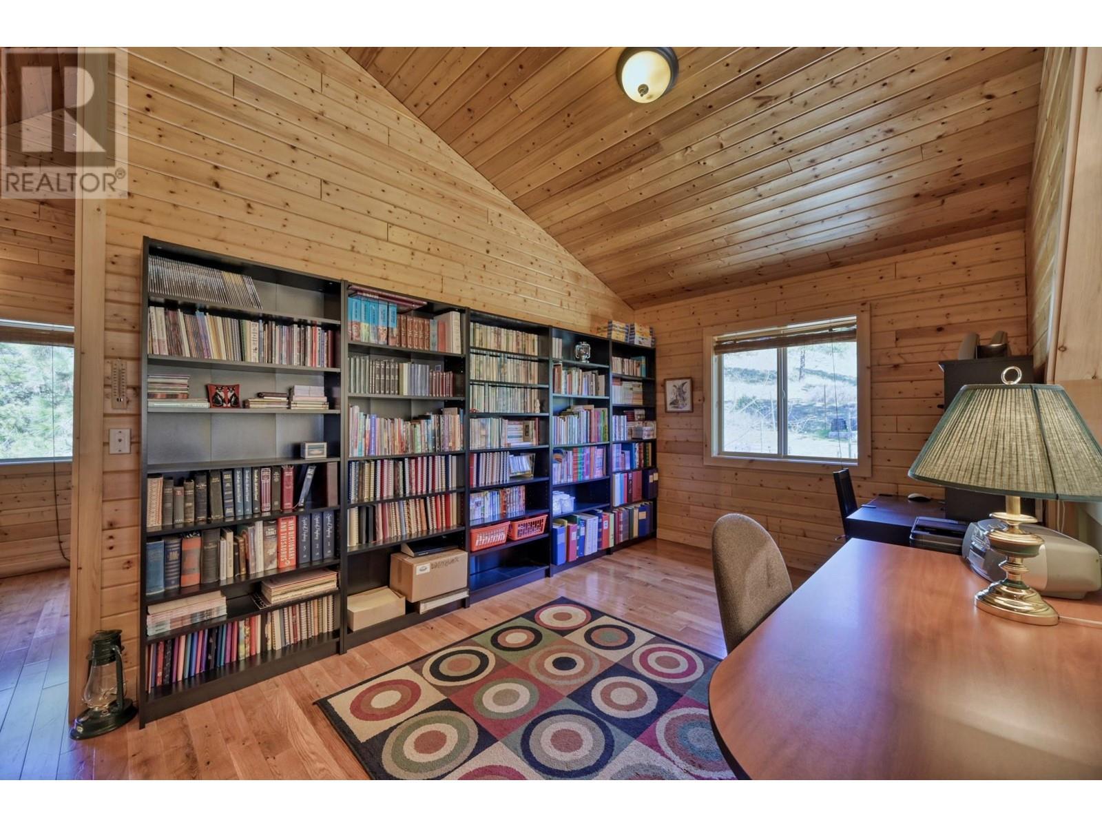 155 Cougar Court. Osoyoos, British Columbia