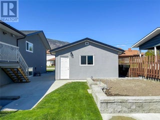 9106 Hummingbird Lane. Osoyoos, British Columbia