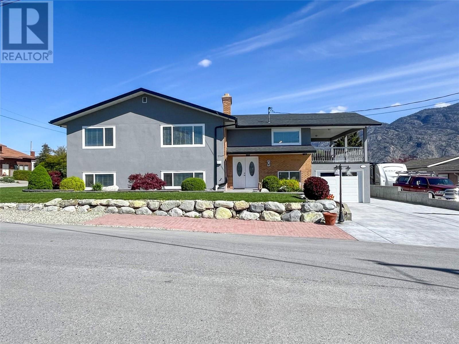 9106 Hummingbird Lane. Osoyoos, British Columbia