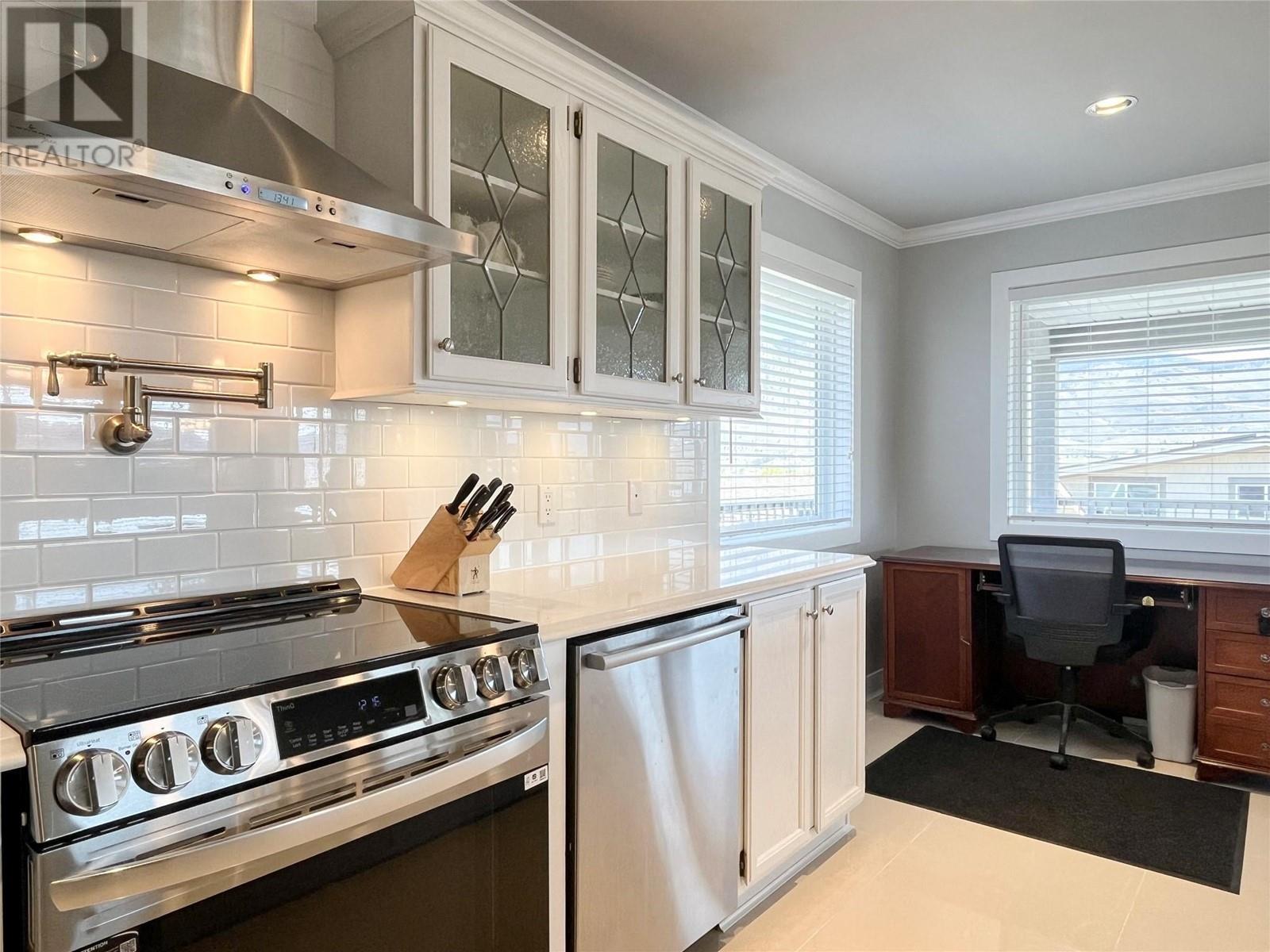 9106 Hummingbird Lane. Osoyoos, British Columbia