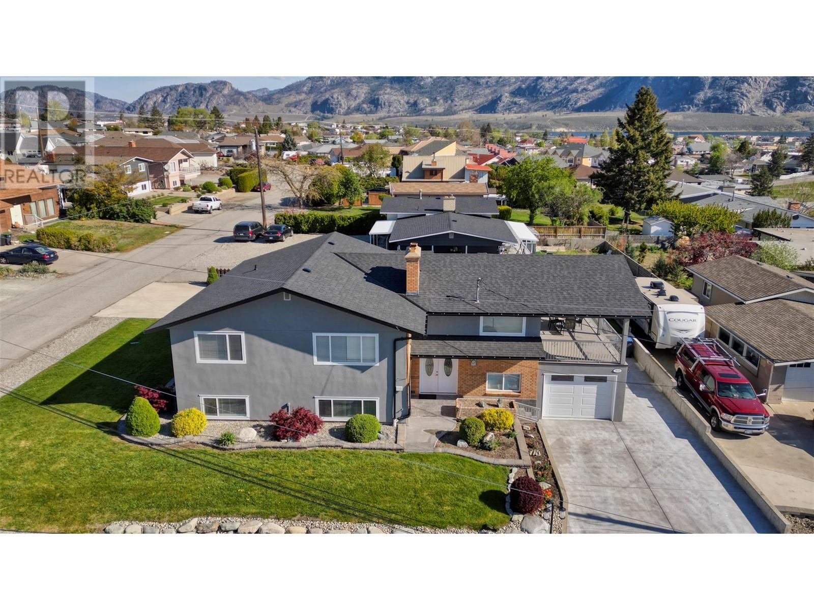 9106 Hummingbird Lane. Osoyoos, British Columbia