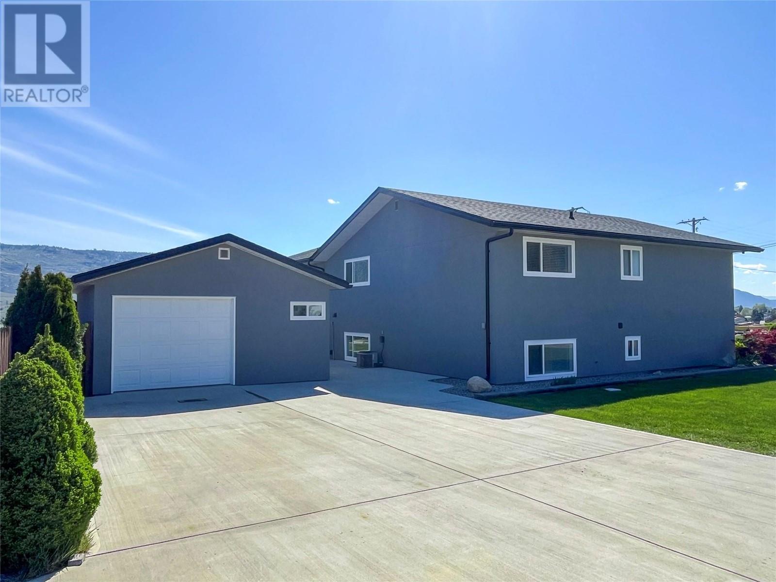 9106 Hummingbird Lane. Osoyoos, British Columbia