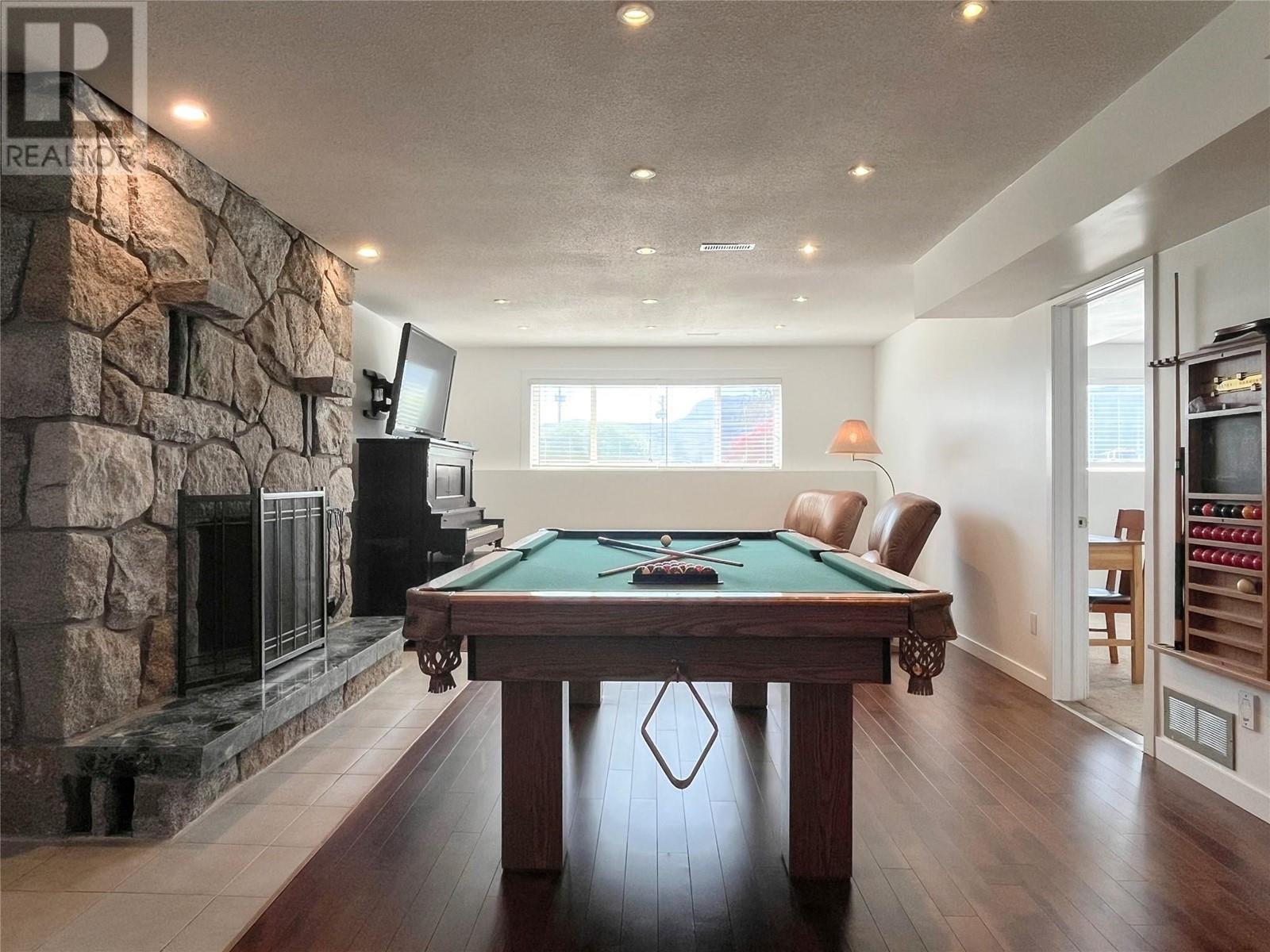 9106 Hummingbird Lane. Osoyoos, British Columbia