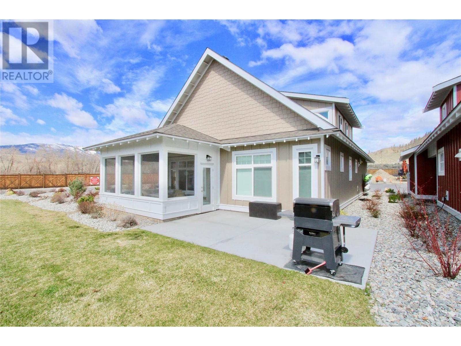 2450 Radio Tower Road Unit# 4. Oliver, British Columbia