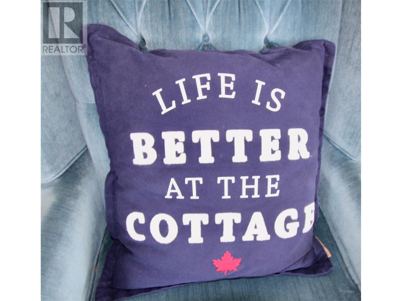 2450 Radio Tower Road Unit# 4. Oliver, British Columbia