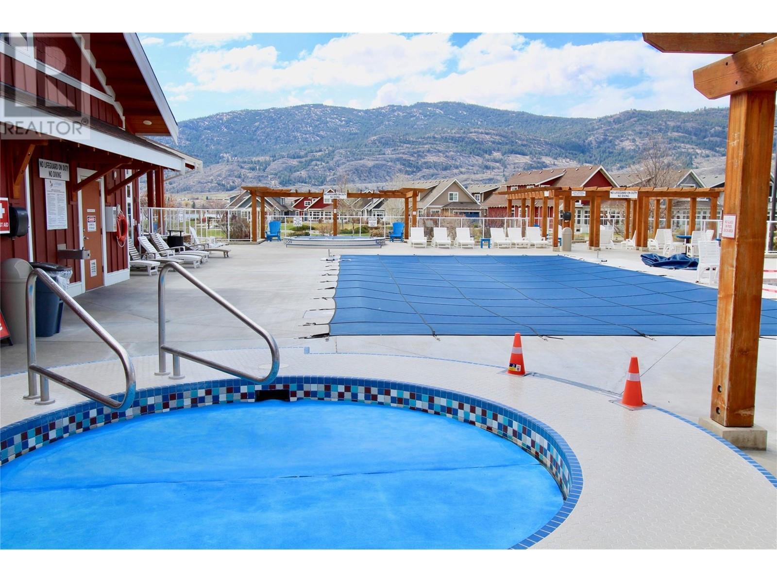 2450 Radio Tower Road Unit# 4. Oliver, British Columbia