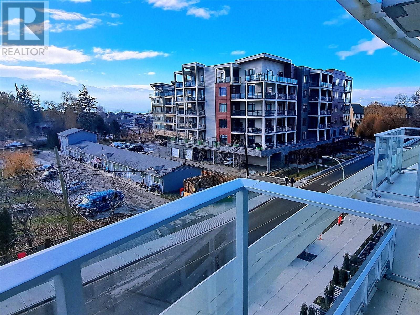 3699 Capozzi Road Unit# 401. Kelowna, British Columbia