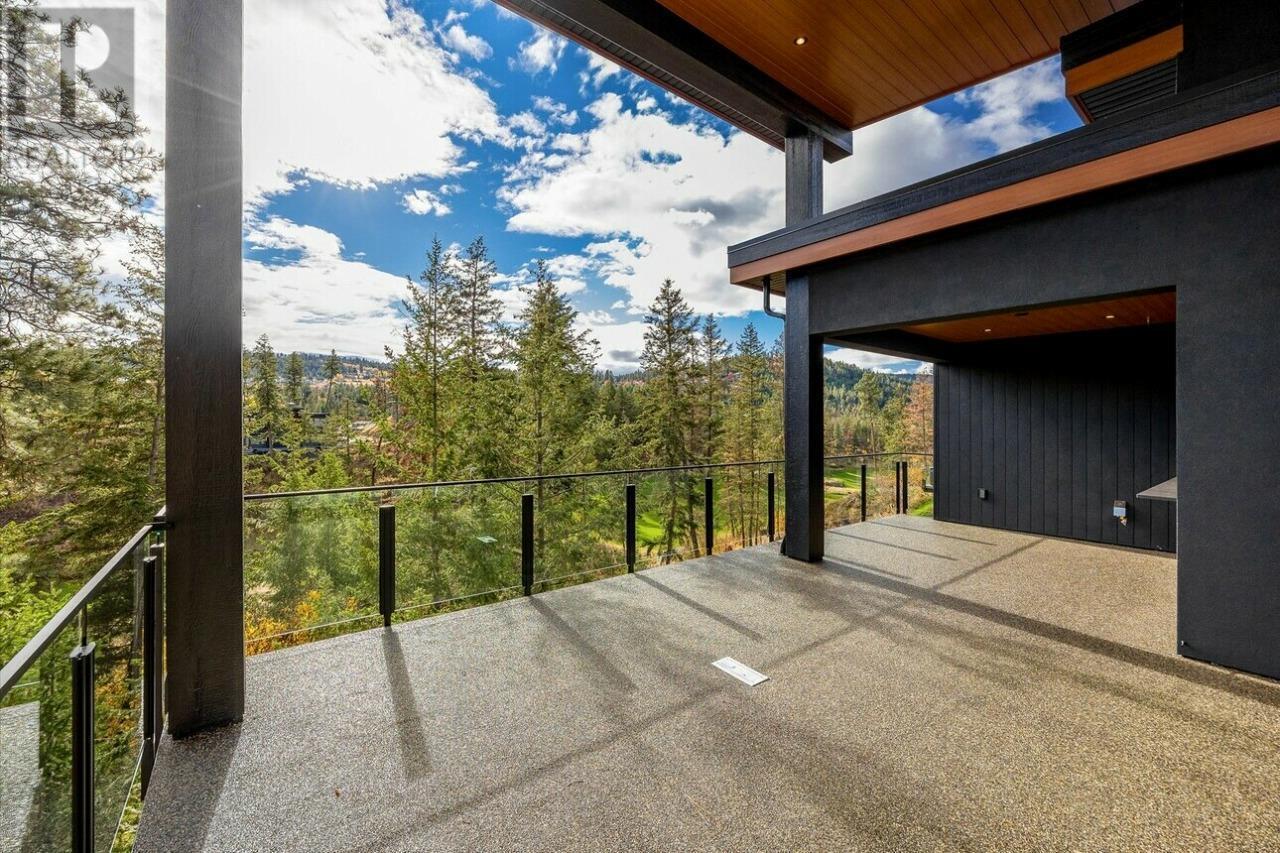 124 Wildsong Crescent W. Vernon, British Columbia