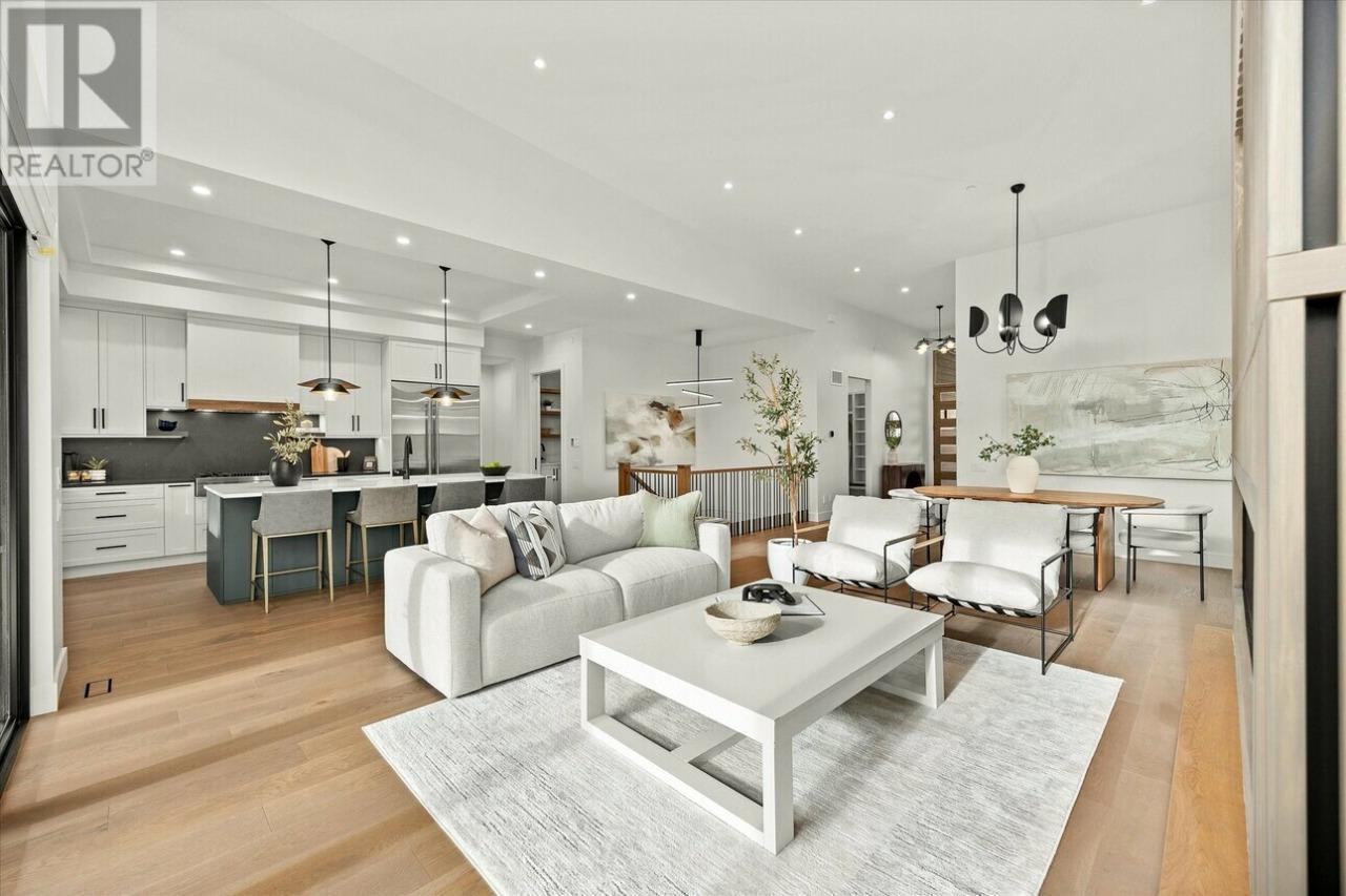 124 Wildsong Crescent W. Vernon, British Columbia