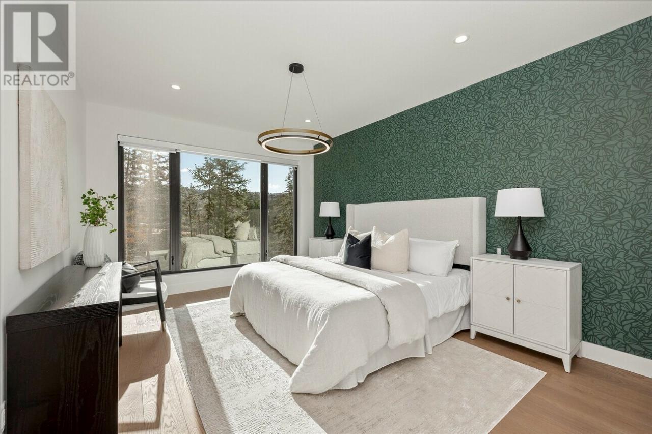 124 Wildsong Crescent W. Vernon, British Columbia