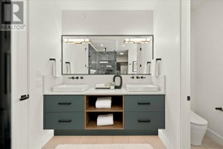 124 Wildsong Crescent W. Vernon, British Columbia