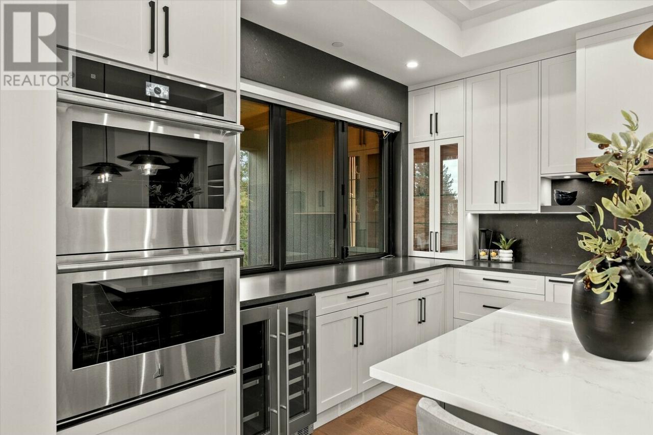 124 Wildsong Crescent W. Vernon, British Columbia