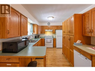 44 Bayview Crescent. Osoyoos, British Columbia