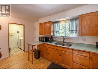 44 Bayview Crescent. Osoyoos, British Columbia