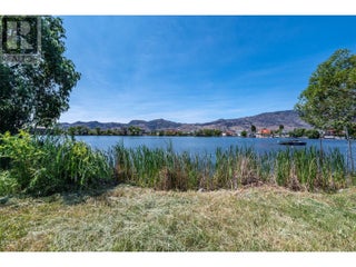44 Bayview Crescent. Osoyoos, British Columbia